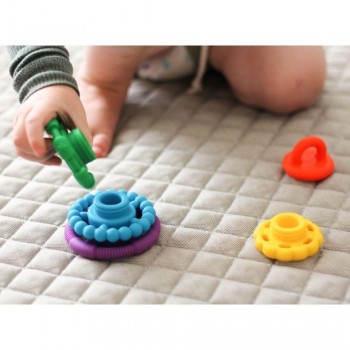 STACKER TEETHER RAINBOW