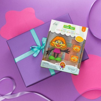 SET PERSONAJE JULIA + 2 CUBOS DE LUZ