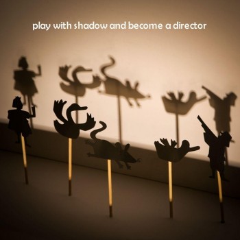 Teatro de sombras con linterna